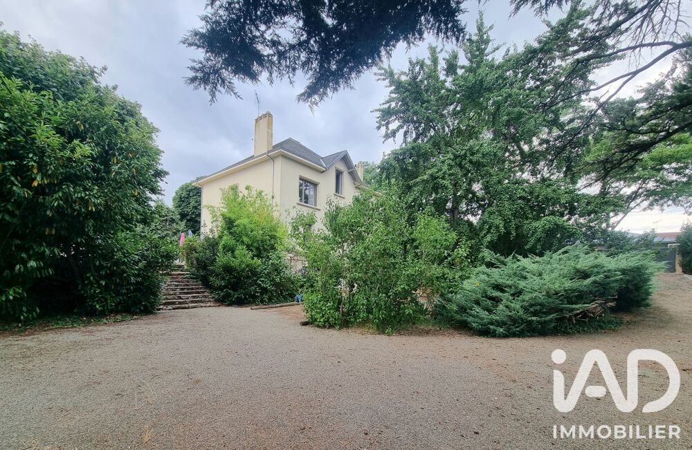 à vendre  Maison Brissac-Quincé (49320)