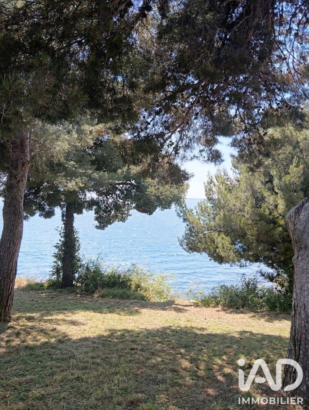 Vente Immeuble Vente Immeuble 261 m&sup2; Vitrolles