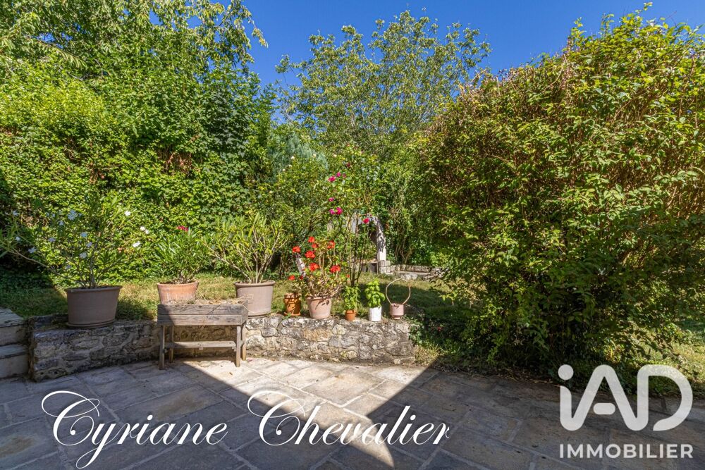 vente Maison - 8 pièce(s) - 205 m² Maule (78580)