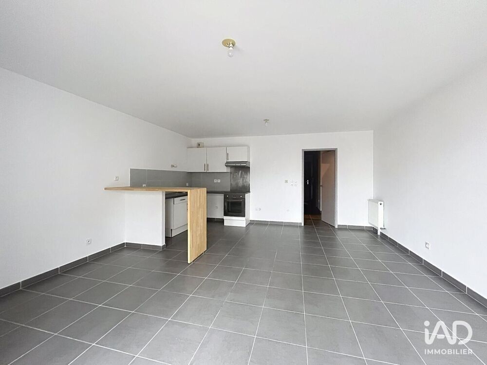 location Appartement - 3 pièce(s) - 69 m² Marseille 5