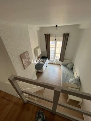  Appartement à louer 1 pièce 19 m²