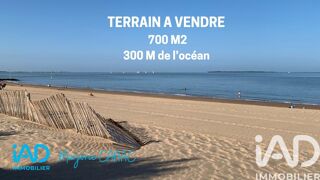  Terrain à vendre 709 m²