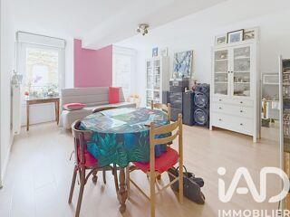  Immeuble à vendre 547 m²