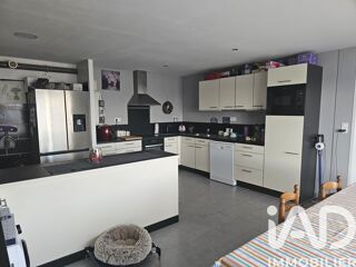  Maison à vendre 10 pièces 296 m²