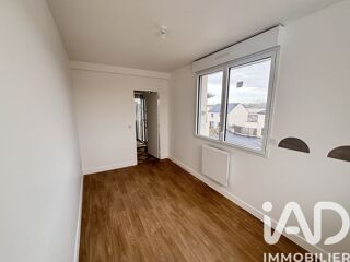  Appartement à louer 4 pièces 73 m²