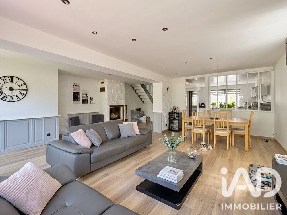 vente Maison - 7 pièce(s) - 178 m² La Ville-du-Bois (91620)