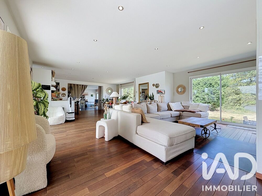 à vendre  Maison Argenton-sur-Creuse (36200)