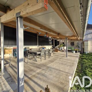  Maison à vendre 8 pièces 234 m²
