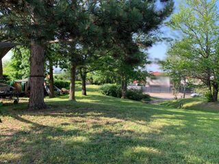  Terrain  vendre 700 m