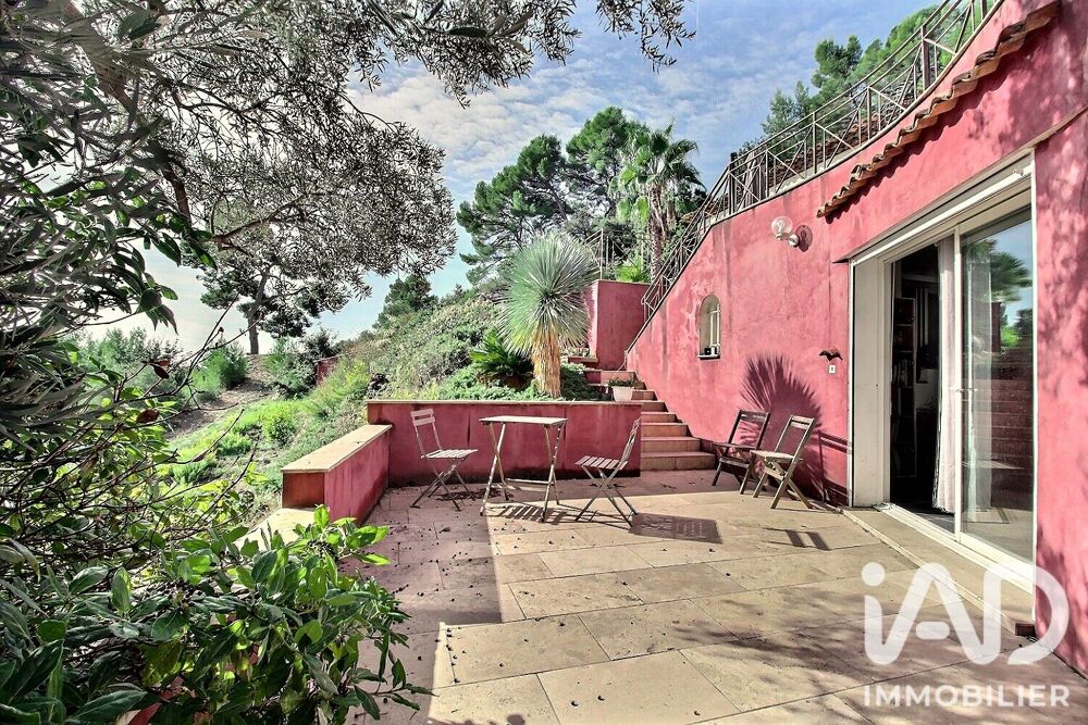 à vendre  Maison La Cadière-d'Azur (83740)