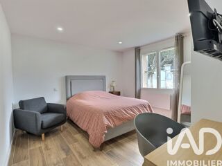  Appartement à louer 4 pièces 77 m²