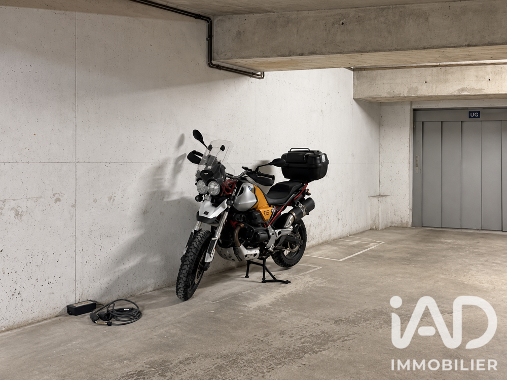 Vente Parking/Garage Vente Parking 30 m&sup2; Paris 11