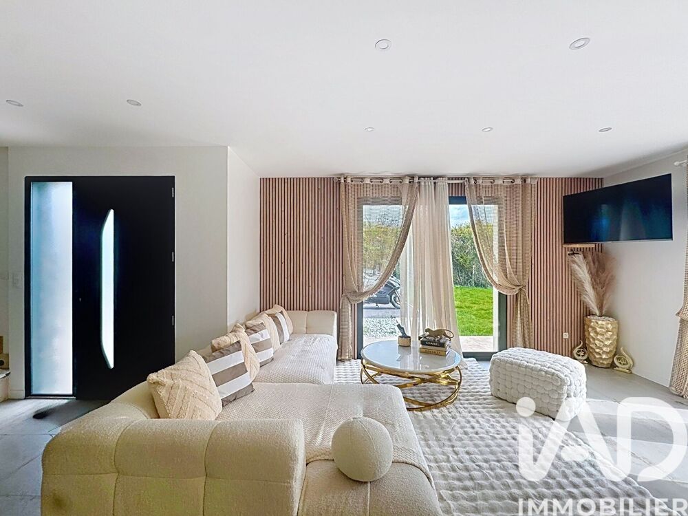 vente Maison - 7 pièce(s) - 215 m² Houdan (78550)