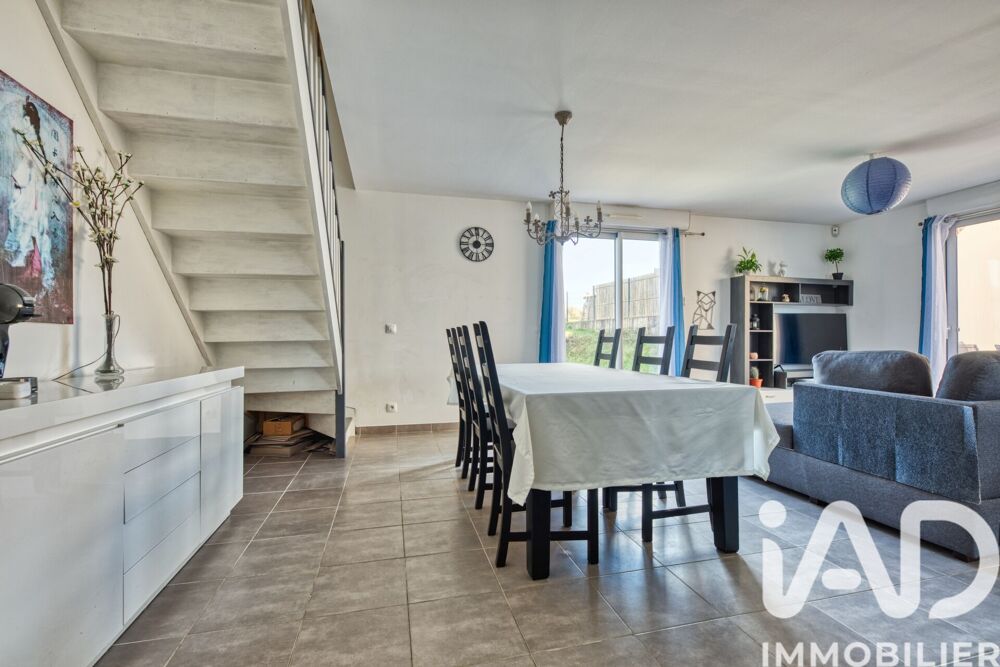 Vente Maison Vente Maison traditionnelle 4 pièces Saint-caprais-de-bordeaux