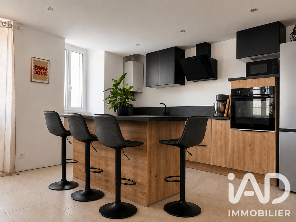 Vente Maison Vente Maison de ville 4 pièces Barbezieux-saint-hilaire
