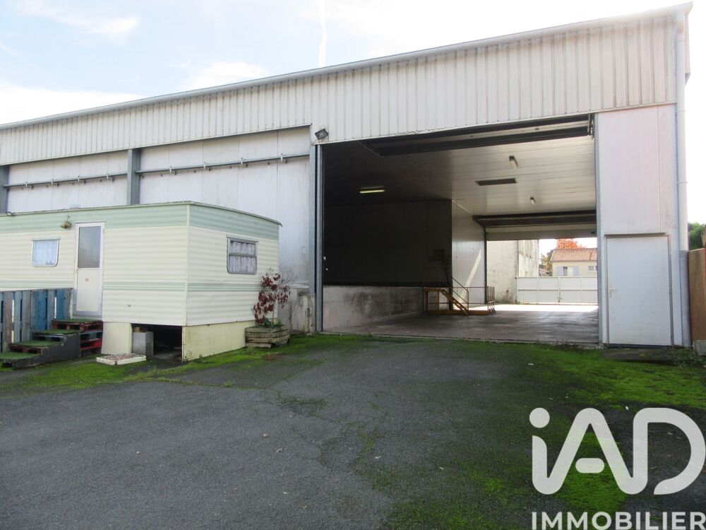 Vente Immeuble Vente Immeuble 900 m&sup2; Saint-amand-sur-sèvre