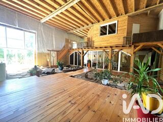  Maison à vendre 10 pièces 650 m²
