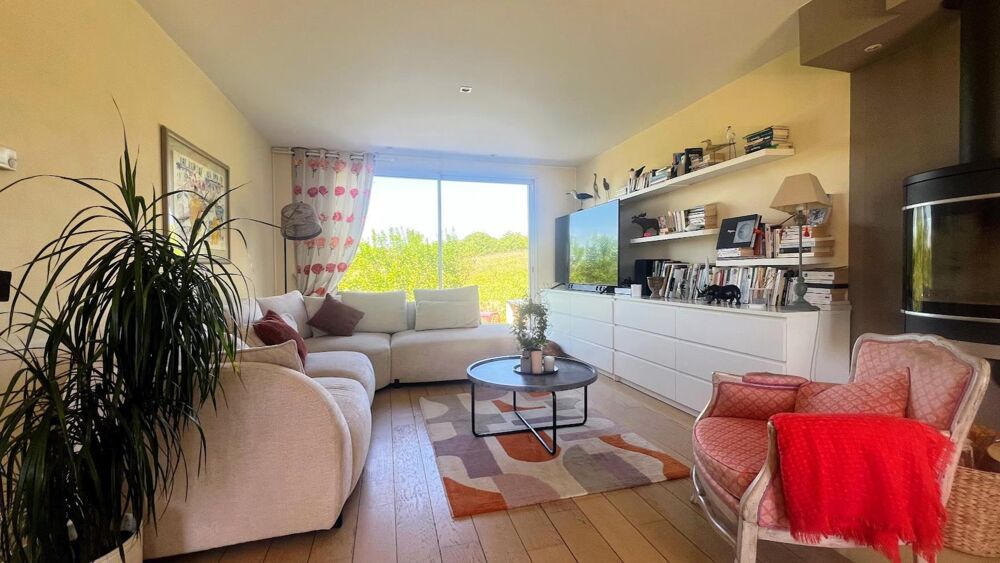 � vendre  Maison Dommartin (69380)
