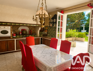  Maison à vendre 11 pièces 260 m²