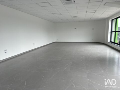   Location Local d'activités 200 m&sup2; 