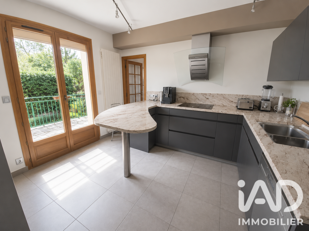 Vente Maison Vente Maison traditionnelle 8 pièces Champigny-sur-marne