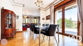  Maison à vendre 8 pièces 225 m²
