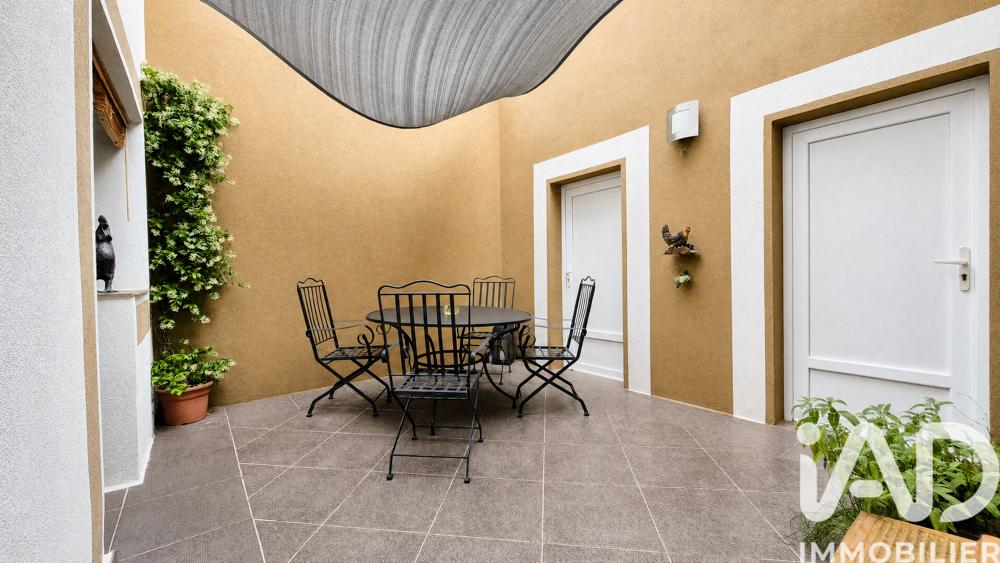 à vendre  Maison Gilette (06830)