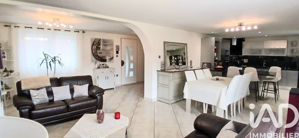 Vente Maison Vente Maison traditionnelle 5 pièces Fraisses