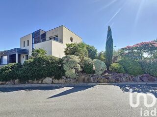  Maison à vendre 8 pièces 215 m²