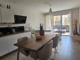  Appartement à louer 2 pièces 43 m²