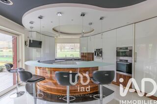  Maison � vendre 11 pi�ces 367 m�
