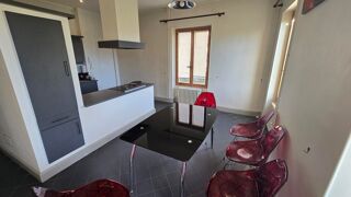 Appartement à louer 3 pièces 76 m²