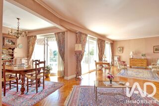  Appartement à vendre 7 pièces 143 m²