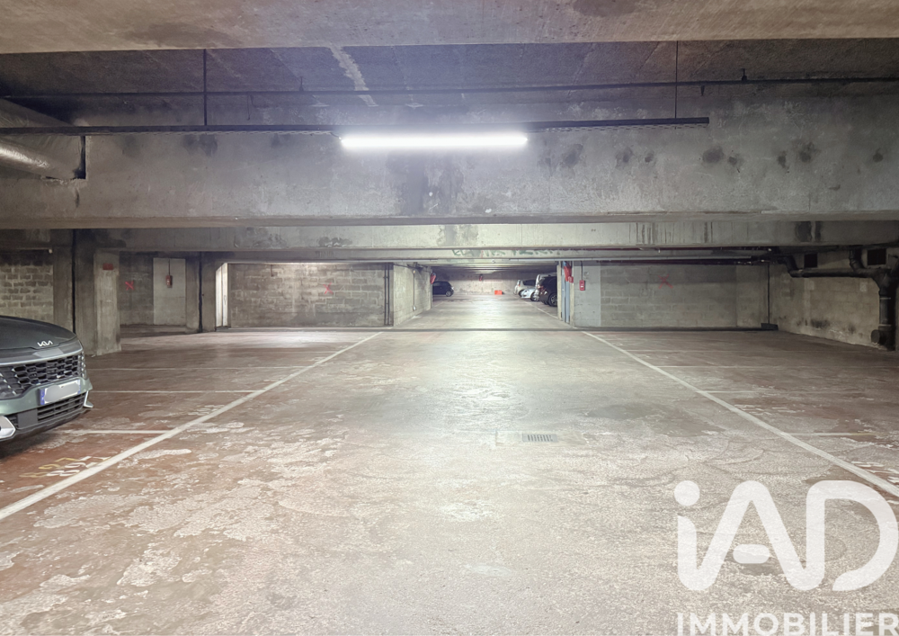 Vente Parking/Garage Vente Parking 18 m&sup2; Paris 13