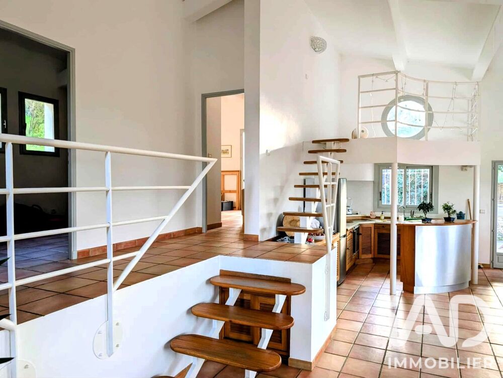 Vente Maison Vente Maison traditionnelle 5 pièces Pierrefeu-du-var
