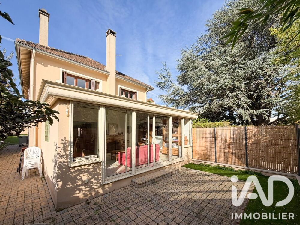 Vente Maison Vente Maison/villa 6 pièces Fontenay-le-fleury
