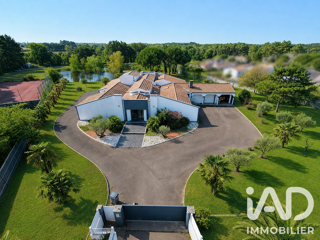  Maison à vendre 8 pièces 402 m²