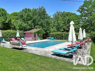  Maison à vendre 15 + pièces 640 m²