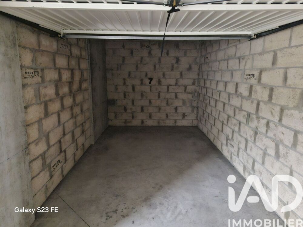 Vente Parking/Garage Vente Garage 13 m&sup2; Corbeil-essonnes
