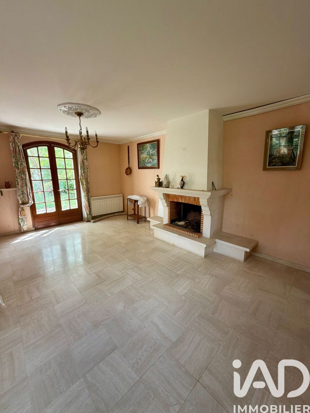 vente Maison - 5 pièce(s) - 146 m² Neuville-aux-Bois (45170)