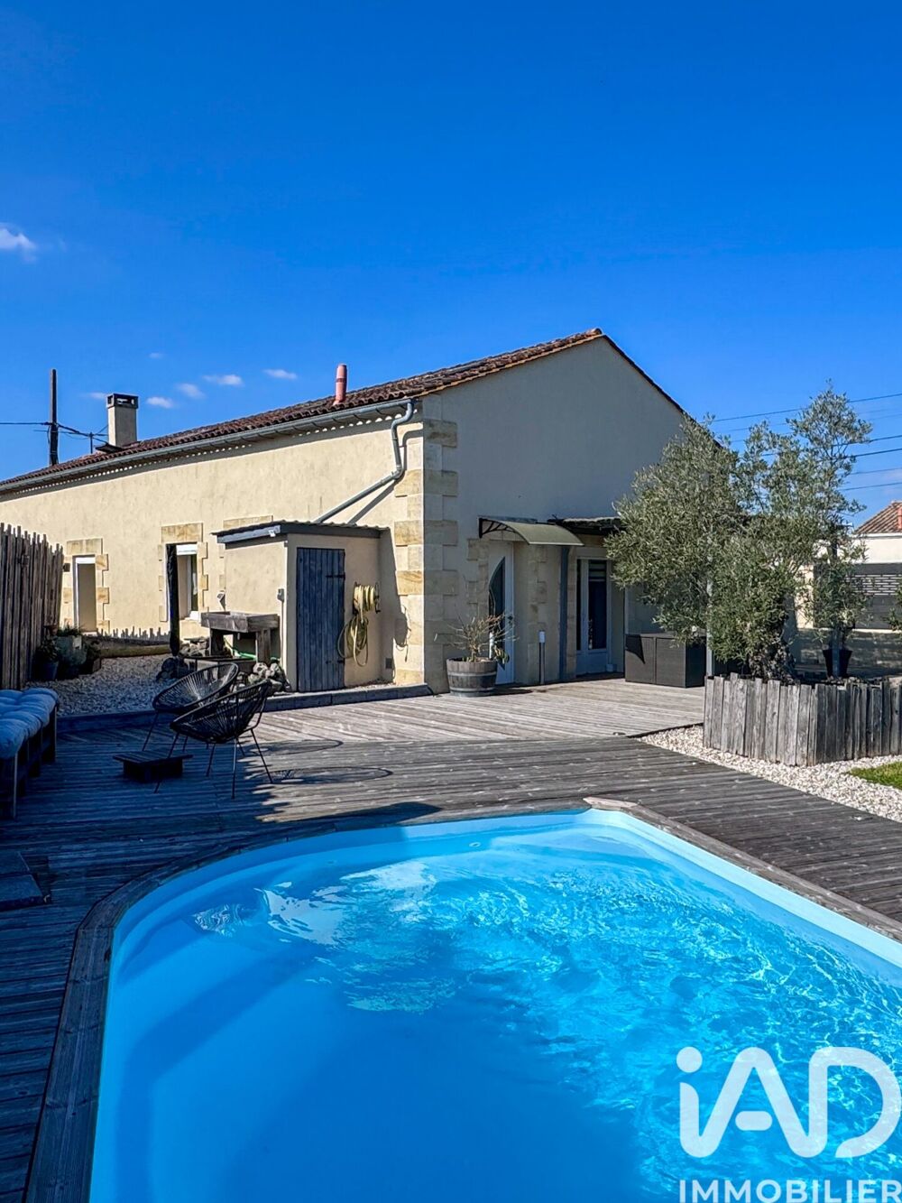 Maison 6 pièces 179 m² · à Cadillac-en-Fronsadais · 179 m² · 299 000 €