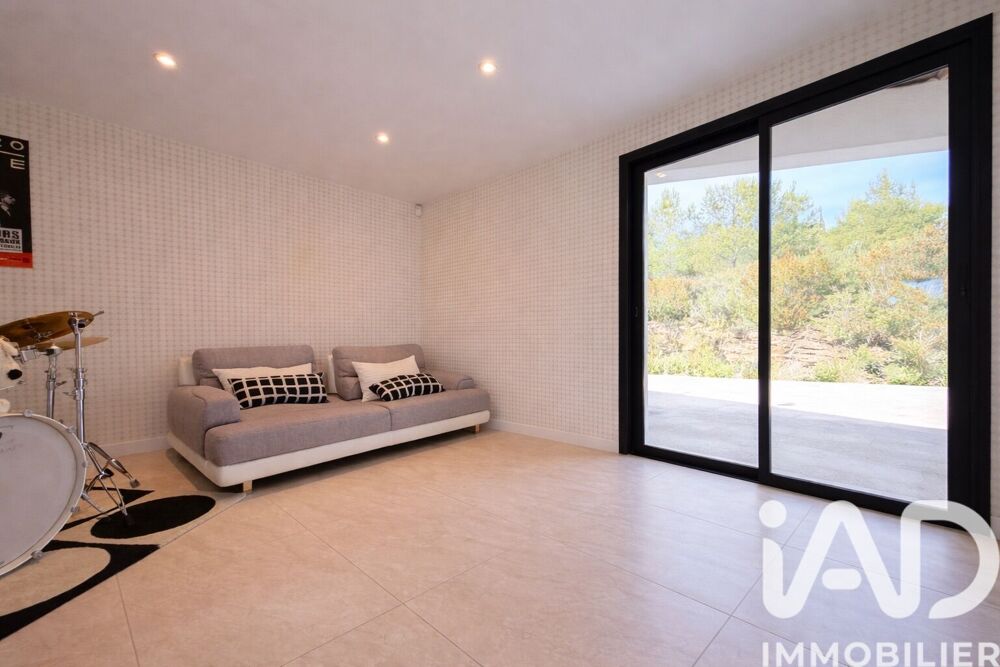 à vendre  Maison La Cadière-d'Azur (83740)