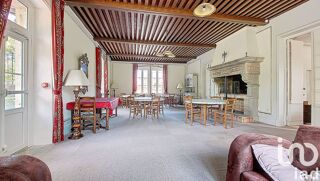  Maison à vendre 15 + pièces 677 m²