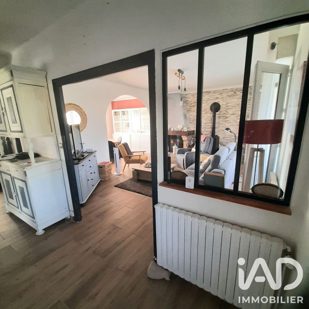 Vente Maison Vente Maison de village 5 pièces Rostrenen