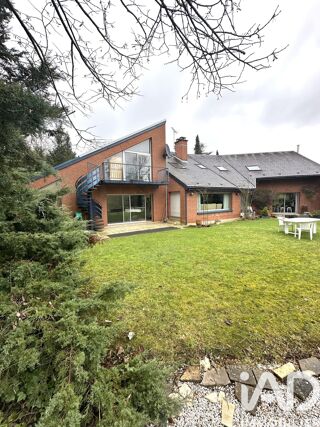  Maison � vendre 12 pi�ces 319 m�