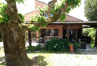  Maison à vendre 10 pièces 214 m²