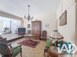  Maison à vendre 12 pièces 266 m²