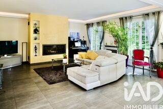  Maison à vendre 10 pièces 234 m²