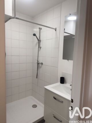  Immeuble à vendre 15 + pièces 1300 m²