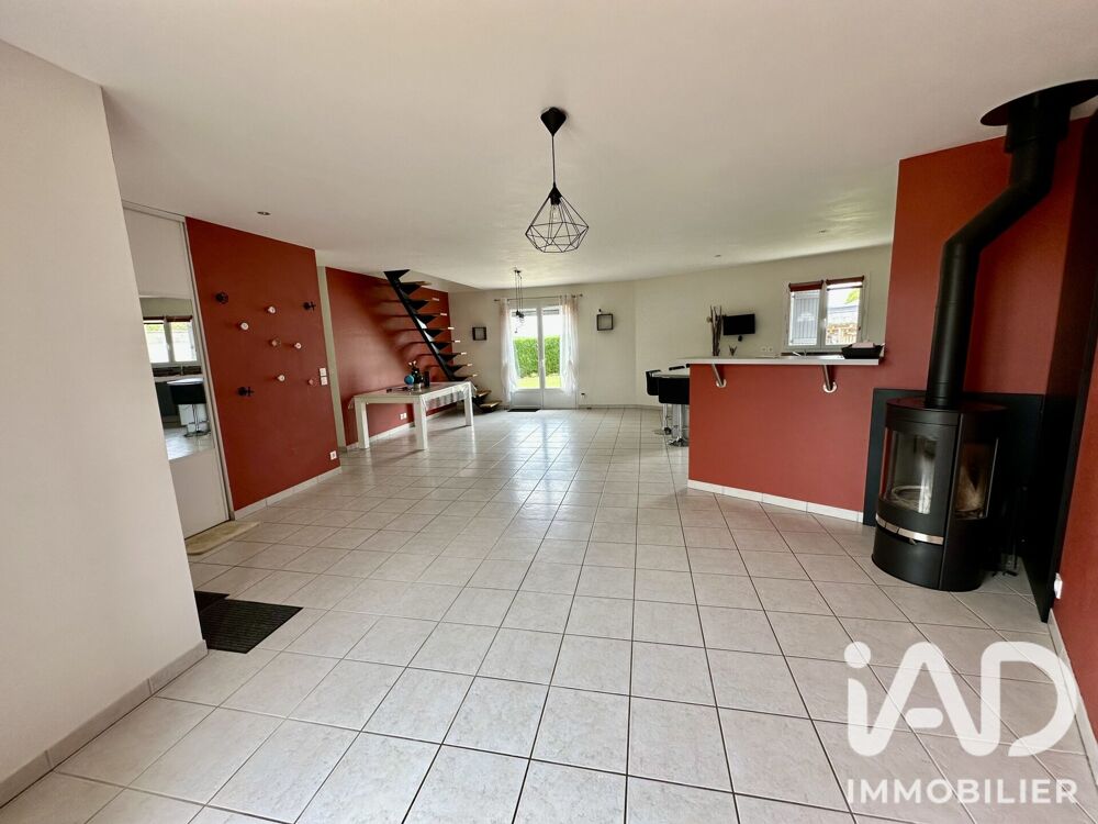 Vente Maison Vente Maison/villa 6 pièces Ambrault